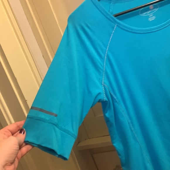 Tangerine Blue Top Size Large - Picture 4 of 7